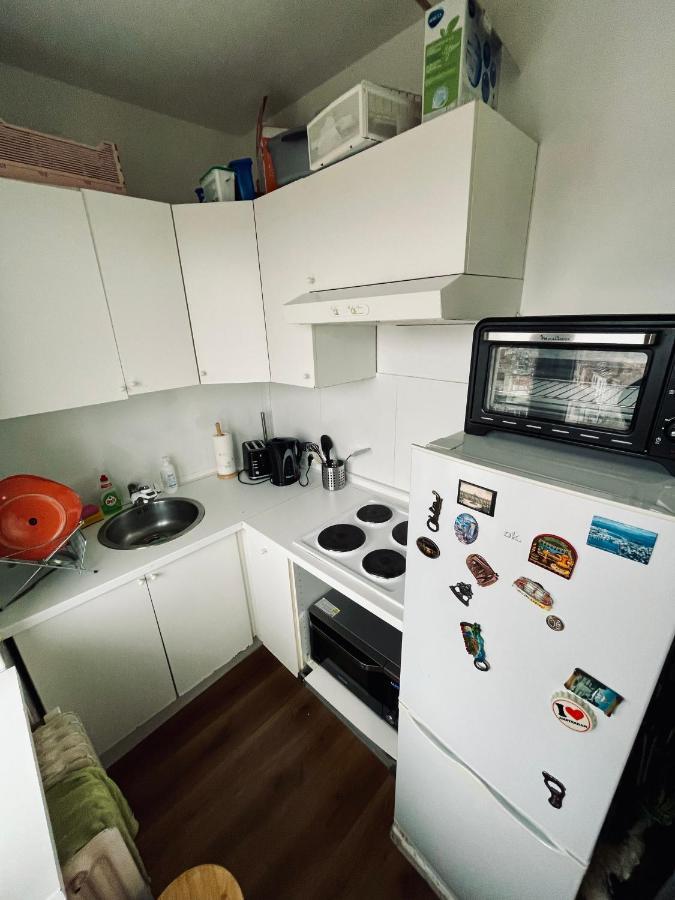 Апартаменты Cozy Studio Near Center Брюссель Экстерьер фото
